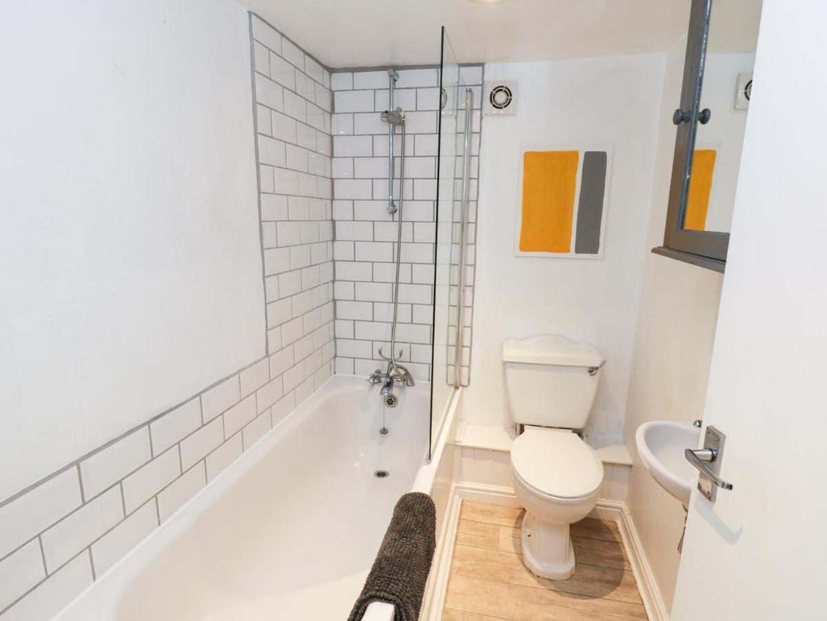 Apartmán The Surfers Bolt Hole Whitby Exteriér fotografie